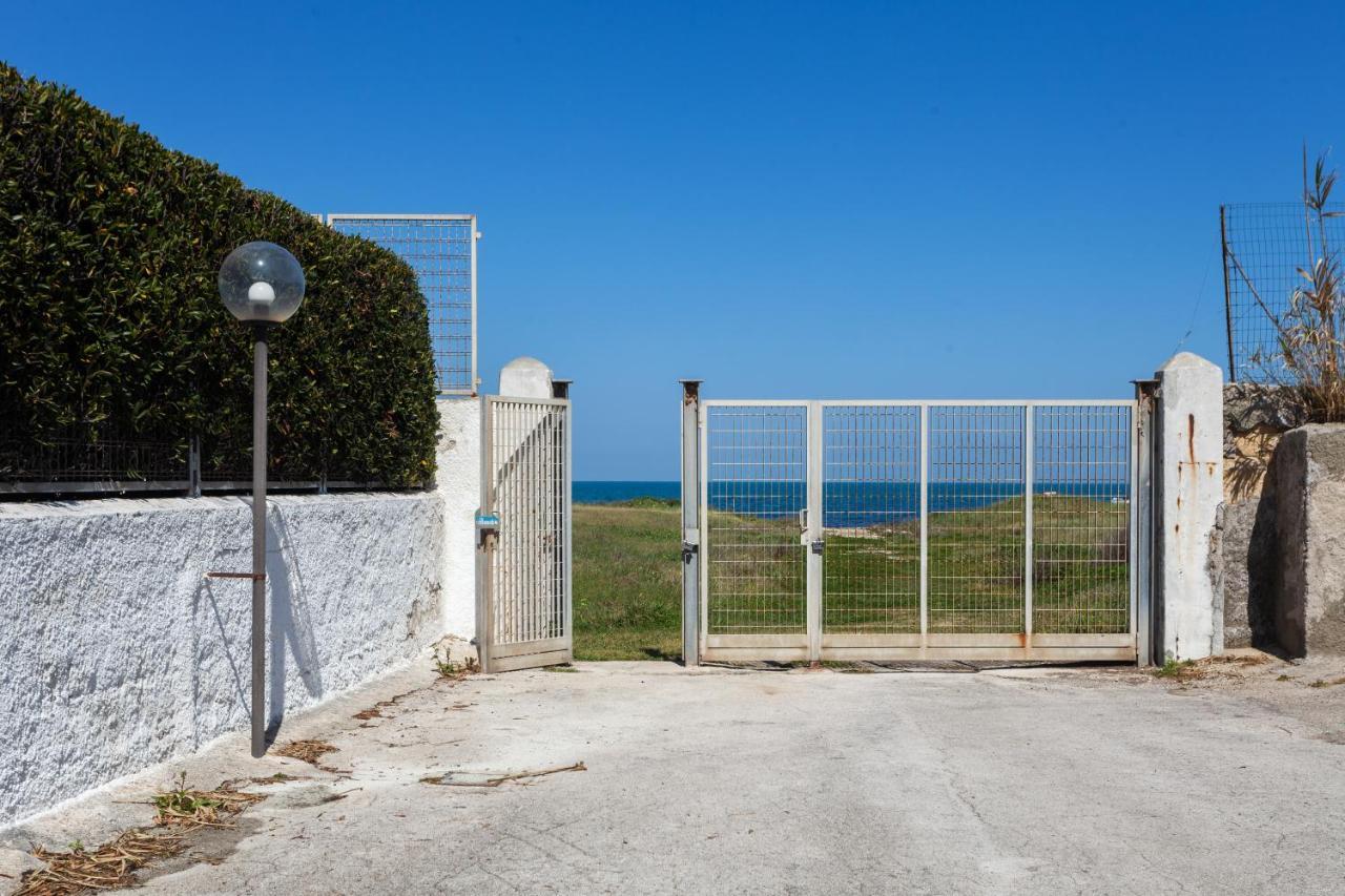 Casalmare Apartments One Step From The Sea Mola di Bari Exteriér fotografie